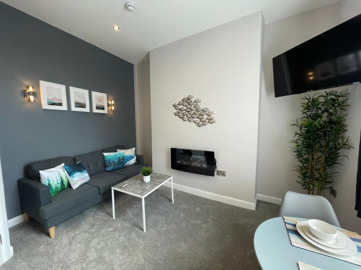 The Marlborough Sea View Holiday Apartments 斯卡伯勒 外观 照片